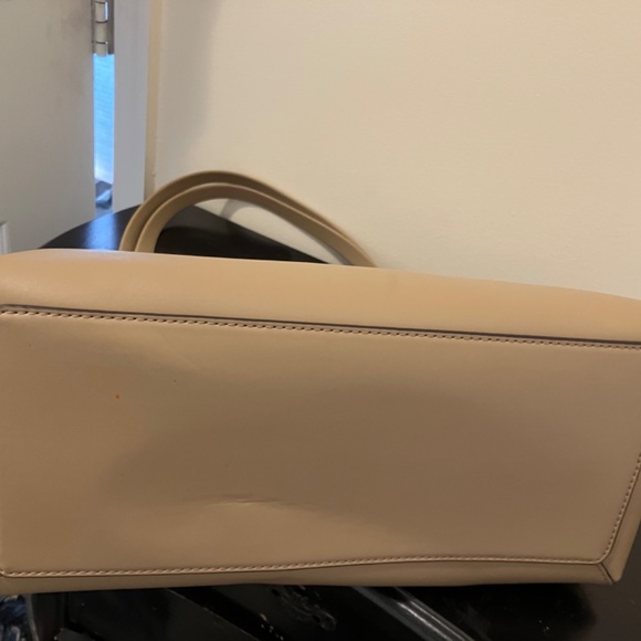 Michael Kors Reed Large Belted Shoulder Tote Bag Camel - Picture 5 of 7